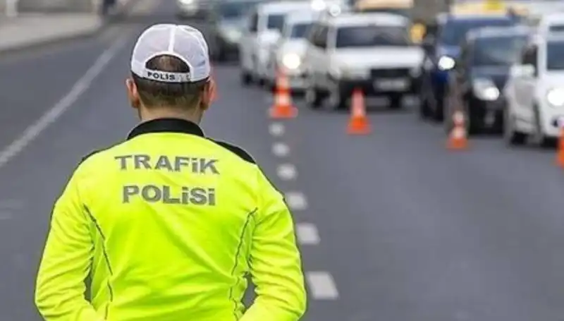 Cumartesi Günü İstanbul'da Yollar Kapalı! Hangi Güzergahtan Kaçınmalısınız?
