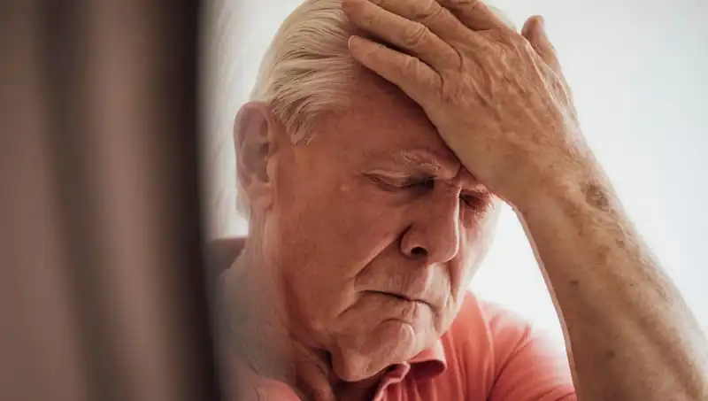 Yaşlılığa Bağlı Unutkanlık ve Alzheimer: Profesör Farkları Açıkladı