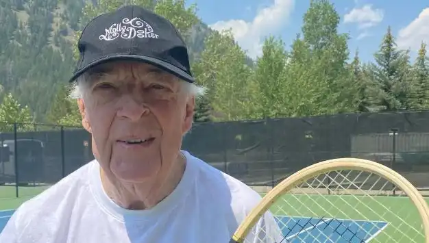 Avustralyalı Tenis Efsanesi Fred Stolle Hayatını Kaybetti: Sporu Sarsan Kayıp