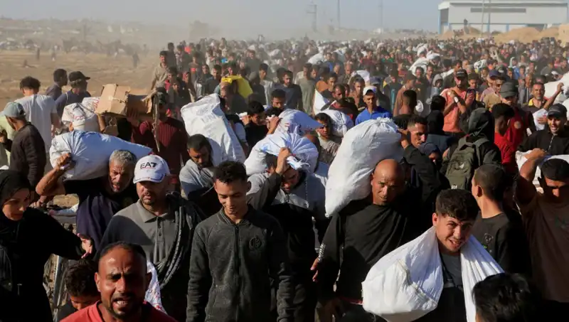 İsrail Ordusundan Stratejik Kuşatma: Han Yunus'ta 15 Kilometrelik Koridor Açıldı
