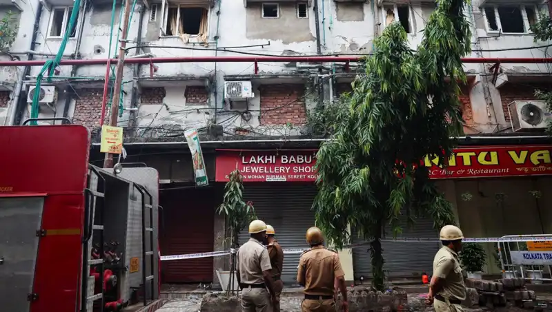 Hindistan'da Otel Yangını: 15 Can Alan Facia