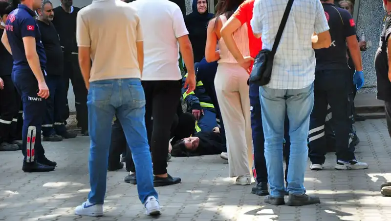 Kimyasal Zehirlenme İddiası: Fabrikada 3 İşçi Hastaneye Kaldırıldı