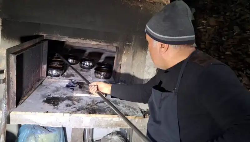 Sabah 9'dan Akşam 5'e İkram: Kalede Davul Çalmadan Pişirilen Lezzetler