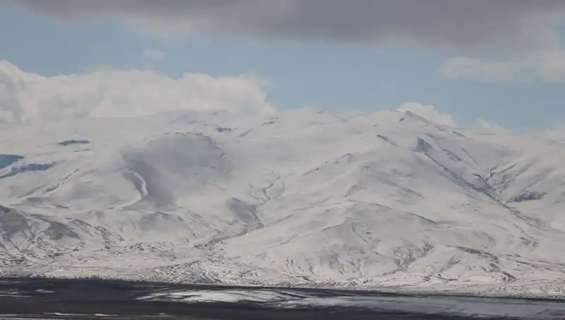Dört İlde Kar Yağışı ve Soğuk Hava Etkili Oluyor!