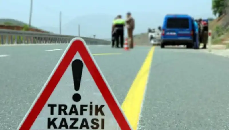 Bitlis'te Feci Kaza! İki Ayrı Olayda 19 Kişi Yaralandı
