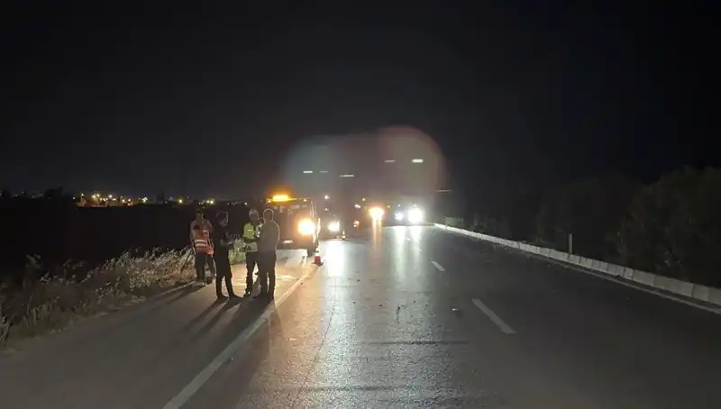 Adana'da Üç Araçlık Zincirleme Trafik Kazası: Neler Yaşandı?