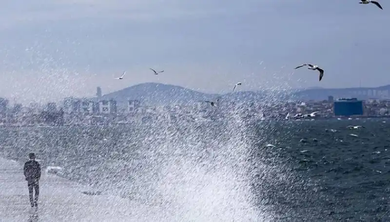 Ülke Genelinde Kuvvetli Rüzgar ve Sağanak Yağışlar Bekleniyor!