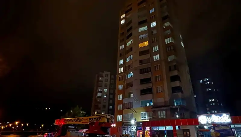 Yıldırımın Apartman Çatısına Düşmesi: O Anlar ve Sonrası