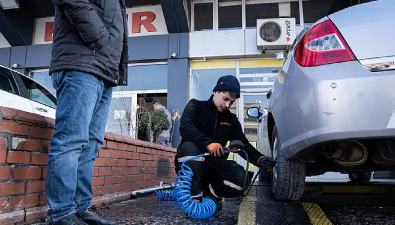 Hatalı Lastik Basıncı Kazalara Davetiye Çıkarıyor: İşte Dikkat Etmeniz Gerekenler