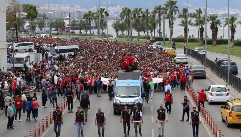 İzmir'de İsyan Gibi Grev: 4. Gününde Neler Oluyor?