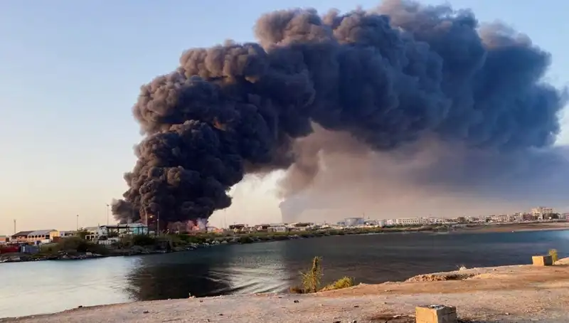 Port Sudan’da Patlamalar: Havalimanında ve Ordu Üssünde Şiddetli Saldırılar!