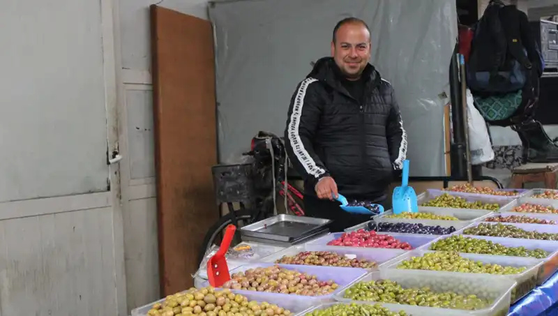 Renkli Tezgah: 30 Çeşitle Su içinde Bekleyen Lezzetler!