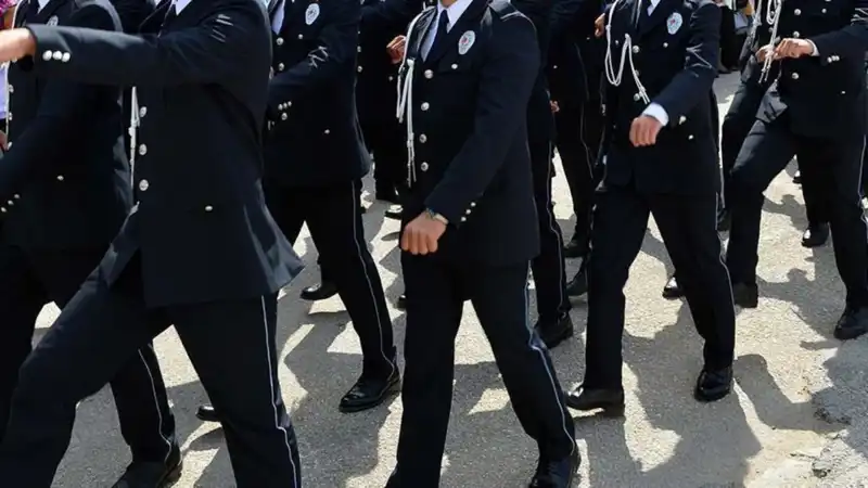 Türkiye'de Polis Meslek Yüksekokullarına 2.500 Öğrenci Alınacak: İşte Detaylar!