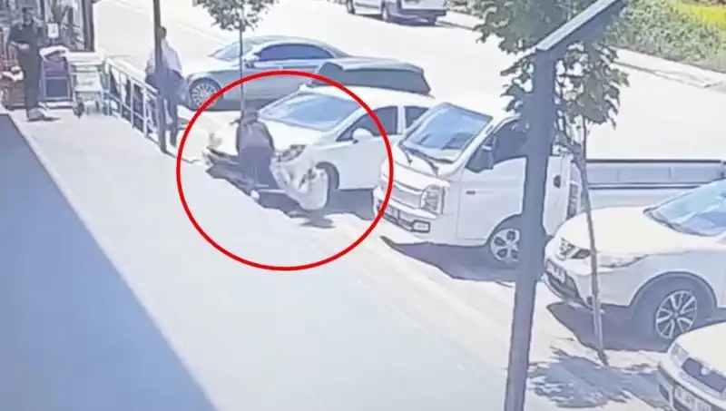 Yalova'da Lise Öğrencisinin Acı Kaza Anı: Fren Yerine Gaz Bastı